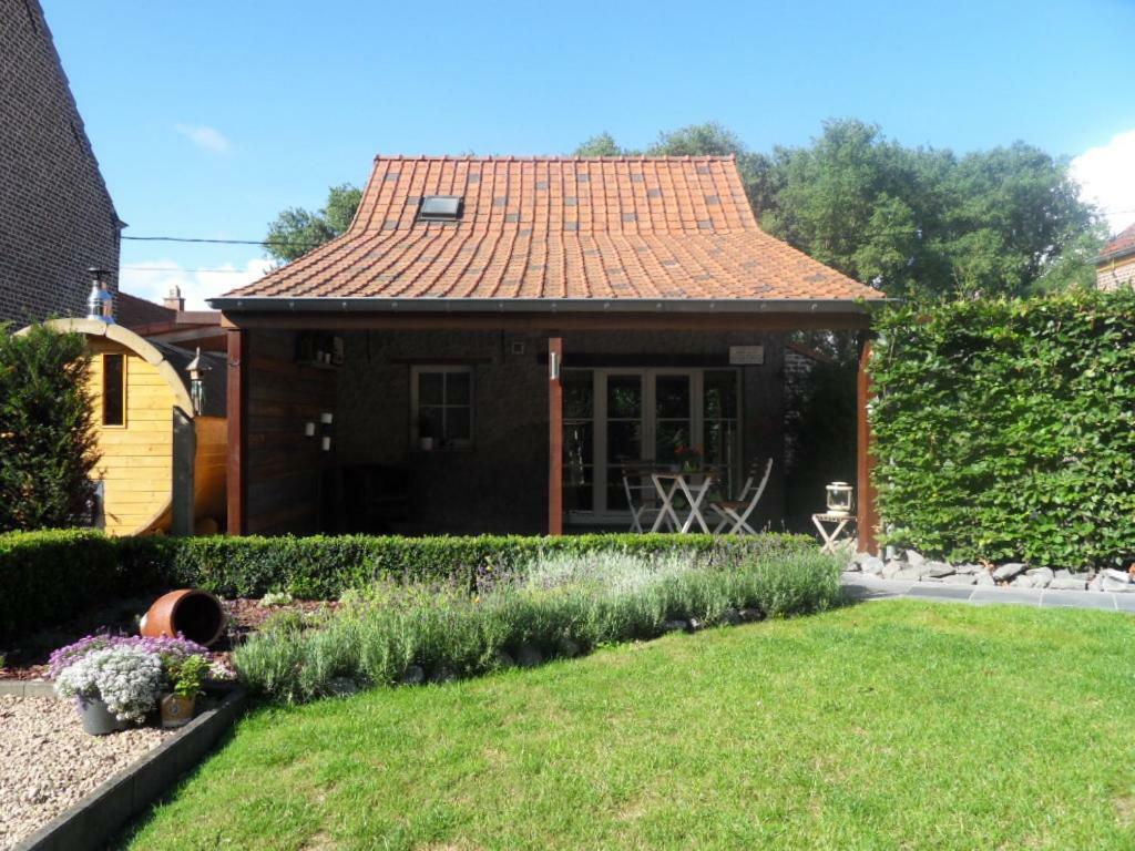 B&B 'Het Logiement Sint-Maria-Lierde エクステリア 写真